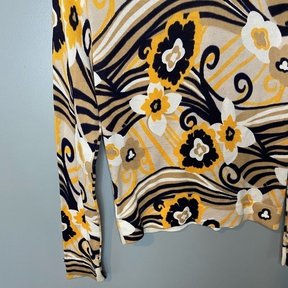 Lilly Pulitzer Retro Floral Mod Swirl Crystal Button Cardigan - Picture 11 of 14